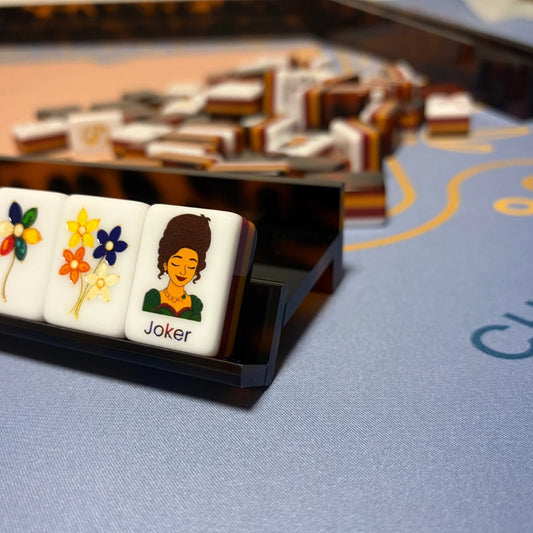 Luxury Handmade Tortoise Shell Acrylic Mahjong Racks and Pushers Set (4 Pieces)